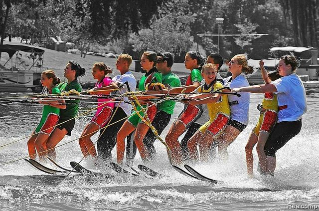 7020 Driftwood Drive, Fenton, MI 48430