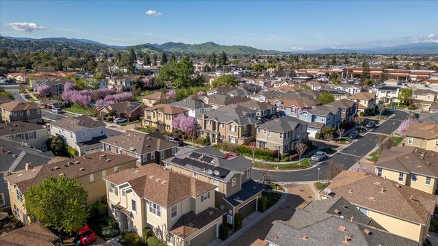 730 Tennyson Drive, Gilroy, CA 95020