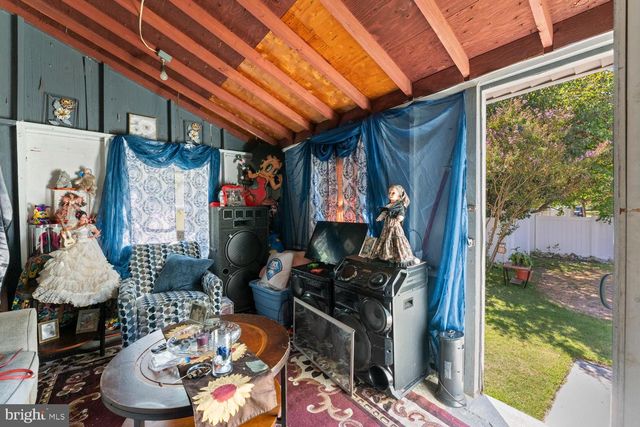 131 NORTH AVE, West Berlin, NJ 08091