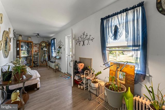 131 NORTH AVE, West Berlin, NJ 08091