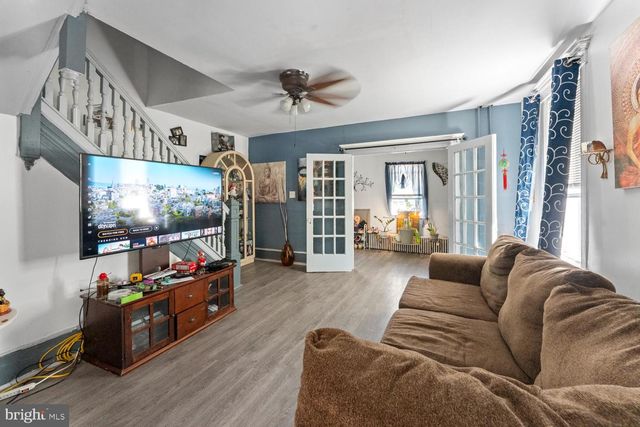 131 NORTH AVE, West Berlin, NJ 08091