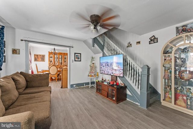 131 NORTH AVE, West Berlin, NJ 08091