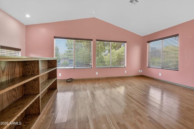 9 SYLVAN Lane, Wickenburg, AZ 85390