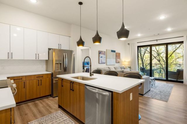 112 Rogers Street NE 205, Atlanta, GA 30317