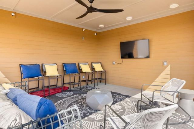 112 Rogers Street NE 205, Atlanta, GA 30317