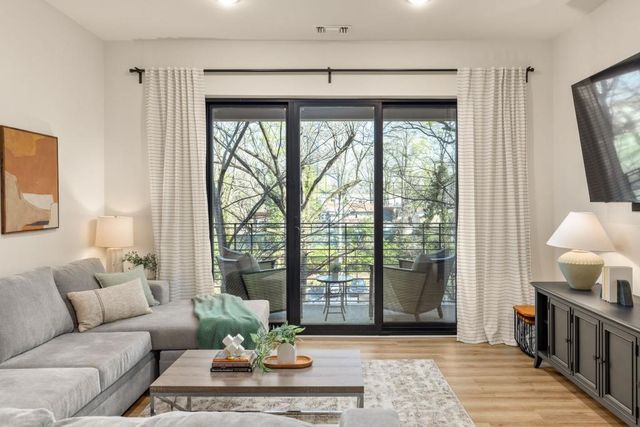 112 Rogers Street NE 205, Atlanta, GA 30317