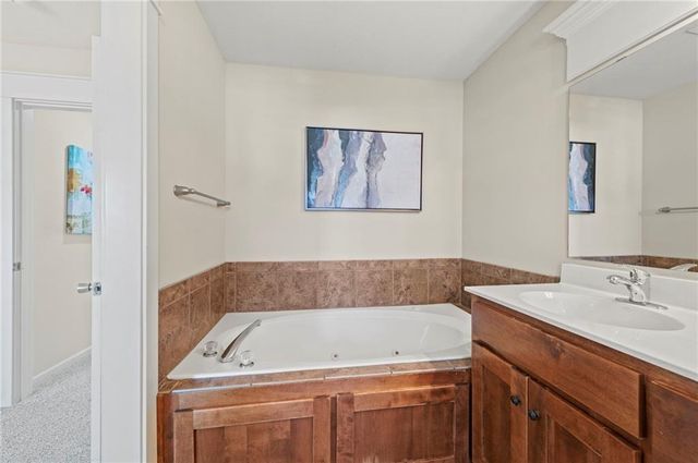2909 Swift Street, North Kansas City, MO 64116