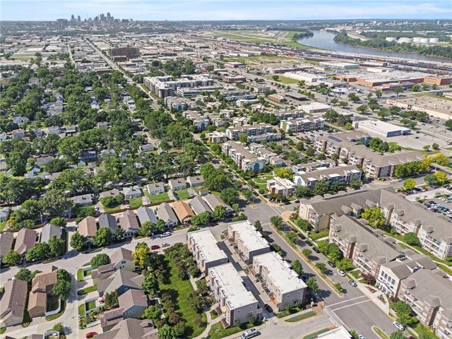 2909 Swift Street, North Kansas City, MO 64116