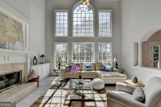 1810 Sunset Harbour Pointe, Lawrenceville, GA 30043