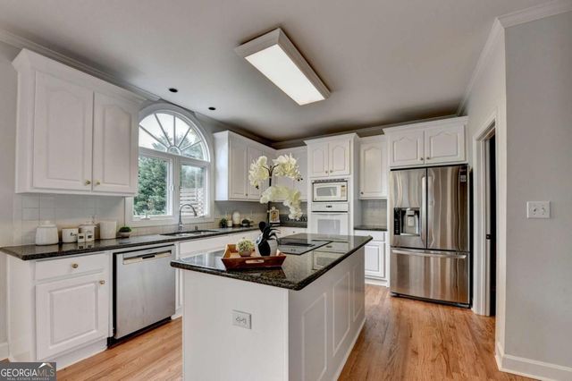 1810 Sunset Harbour Pointe, Lawrenceville, GA 30043