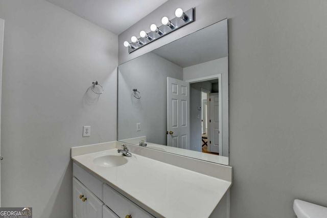 1810 Sunset Harbour Pointe, Lawrenceville, GA 30043