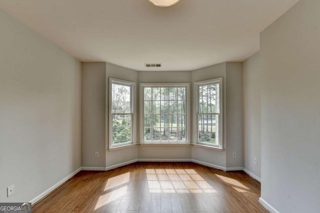 1810 Sunset Harbour Pointe, Lawrenceville, GA 30043