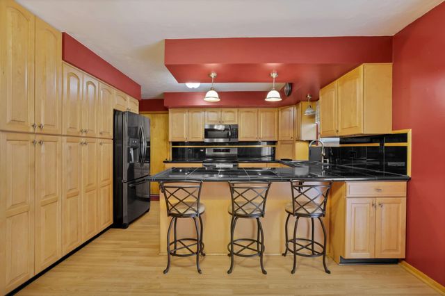 3832 Fallsburg Road NE, Newark, OH 43055