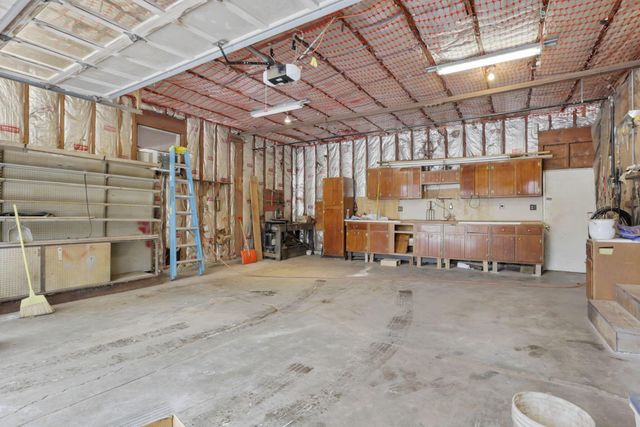 3832 Fallsburg Road NE, Newark, OH 43055