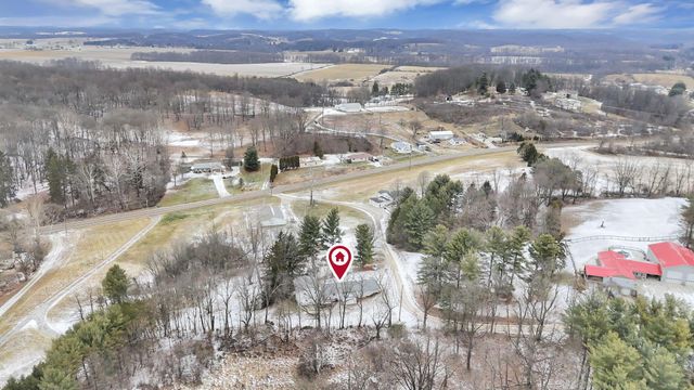 3832 Fallsburg Road NE, Newark, OH 43055