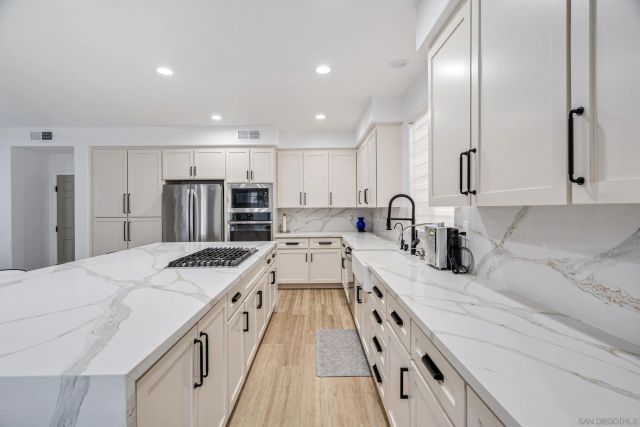 550 Echo Lane, San Marcos, CA 92078