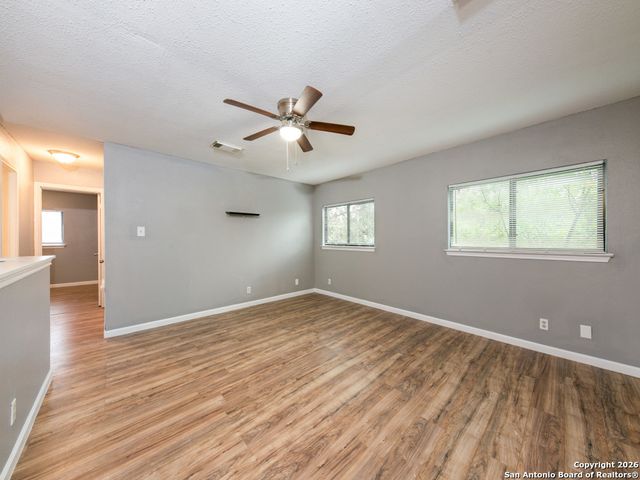 7811 Encanto Vista, San Antonio, TX 78244