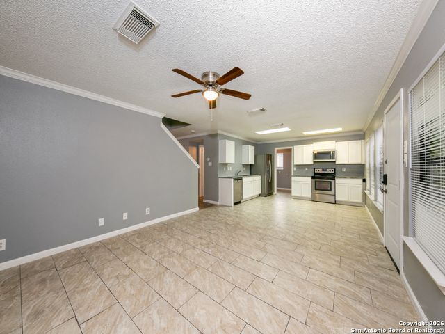 7811 Encanto Vista, San Antonio, TX 78244