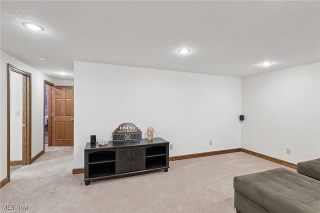 354 Edenmore Street, Wadsworth, OH 44281