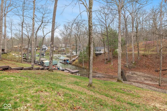 7232 Birch Drive, Nineveh, IN 46164