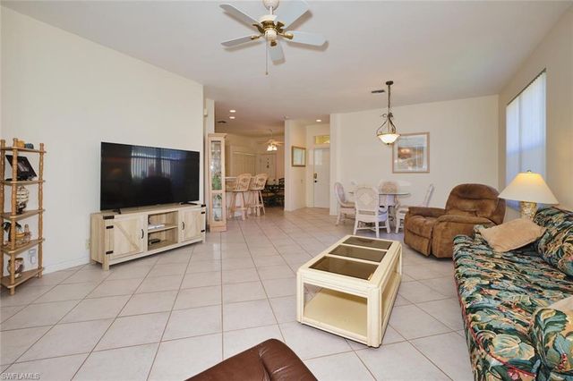 8790 Middlebrook DR, Fort Myers, FL 33908