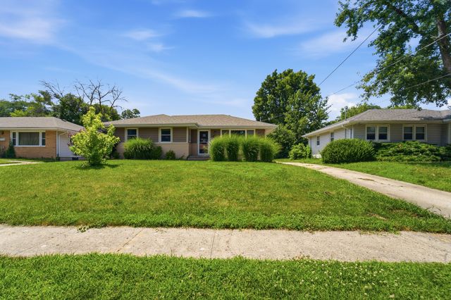 4032 Manor Lane, Des Moines, IA 50310