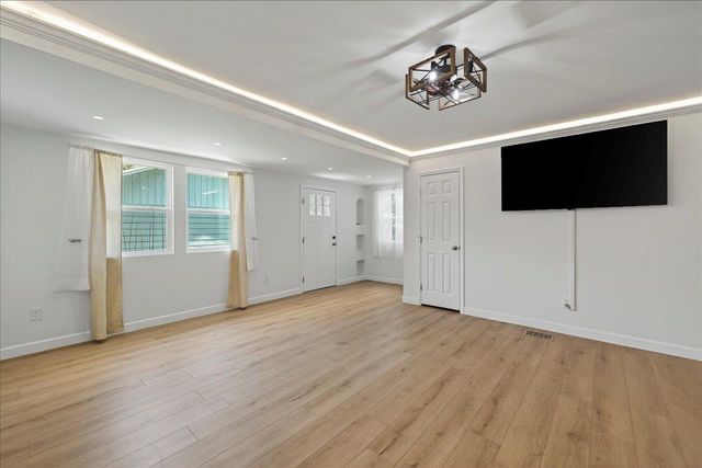 717 E Tennessee Street # 1, Tallahassee, FL 32308