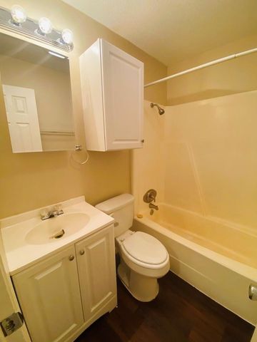 4903 Merritt DR D, Austin, TX 78744