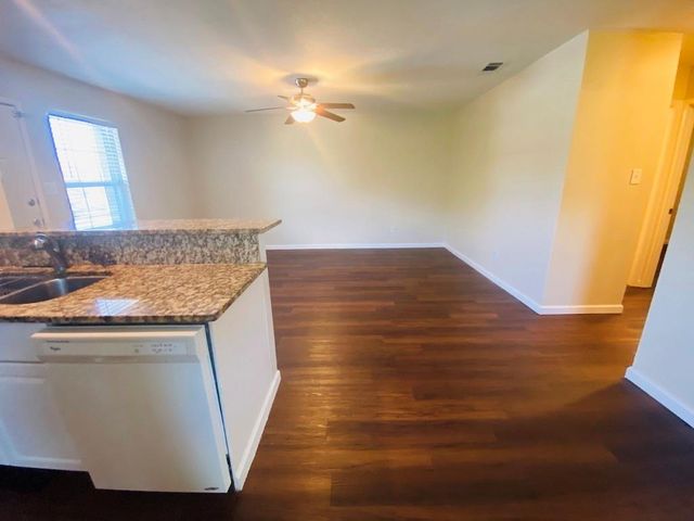 4903 Merritt DR D, Austin, TX 78744