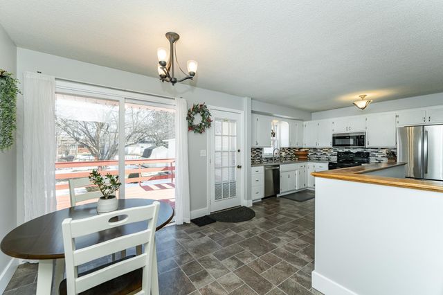 2408 16th Avenue NW, Rochester, MN 55901