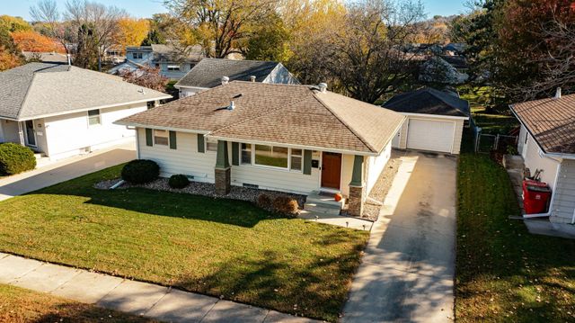 2408 16th Avenue NW, Rochester, MN 55901
