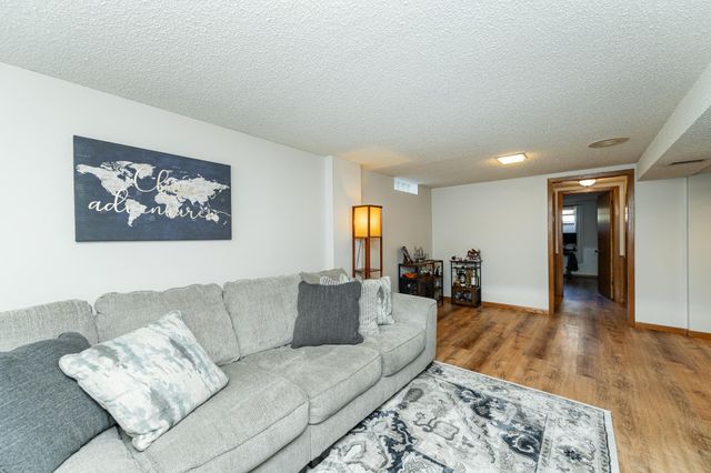 2408 16th Avenue NW, Rochester, MN 55901