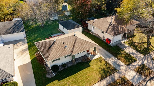 2408 16th Avenue NW, Rochester, MN 55901