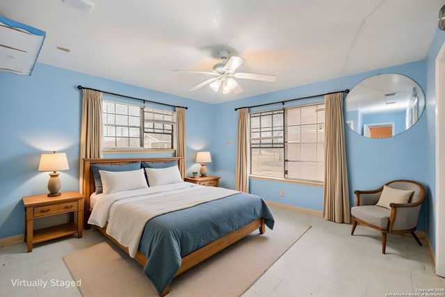 238 W Petaluma Blvd, San Antonio, TX 78221