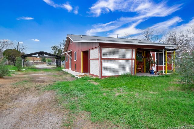 238 W Petaluma Blvd, San Antonio, TX 78221