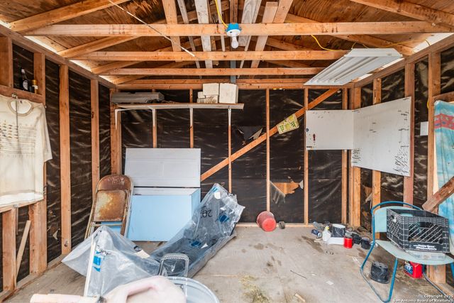 238 W Petaluma Blvd, San Antonio, TX 78221