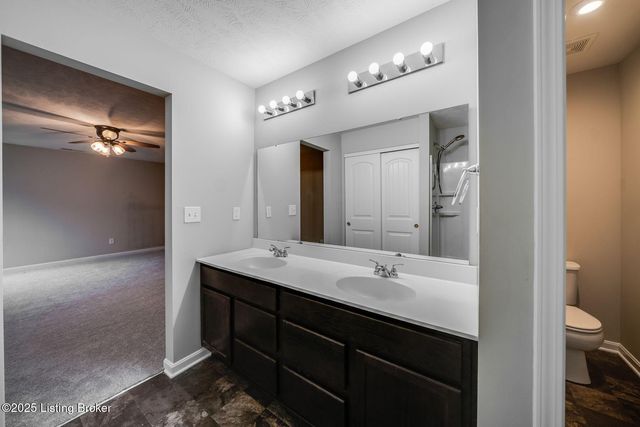 123 Eagles Crest Ct, Mt Washington, KY 40047