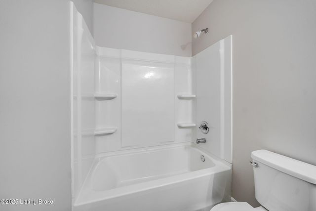 123 Eagles Crest Ct, Mt Washington, KY 40047