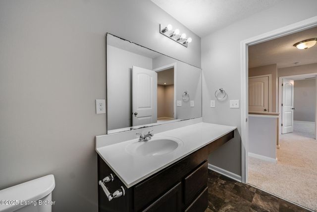 123 Eagles Crest Ct, Mt Washington, KY 40047