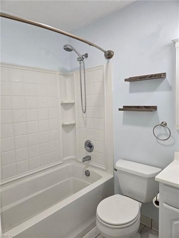 1831 Branchwood ST, Norfolk, VA 23518