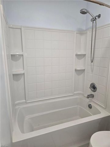 1831 Branchwood ST, Norfolk, VA 23518