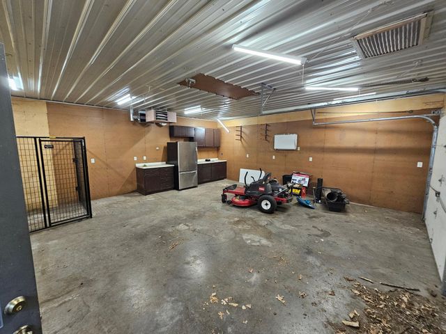 212 8th Avenue N, Sartell, MN 56377