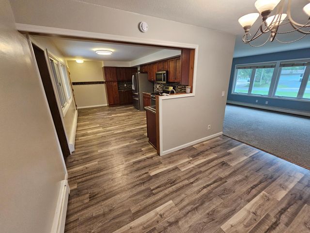 212 8th Avenue N, Sartell, MN 56377