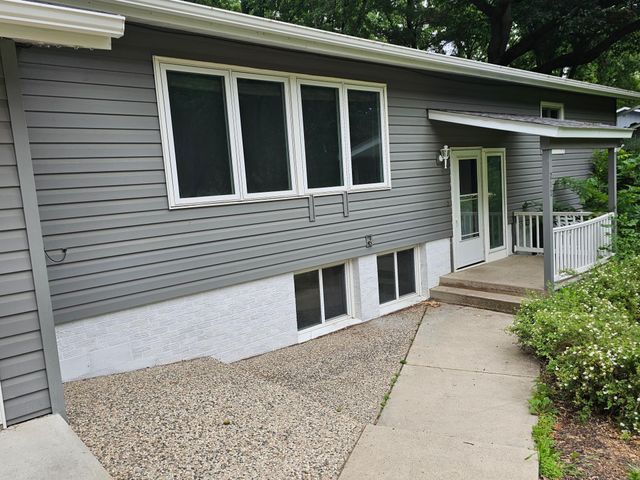 212 8th Avenue N, Sartell, MN 56377