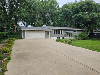 212 8th Avenue N, Sartell, MN 56377