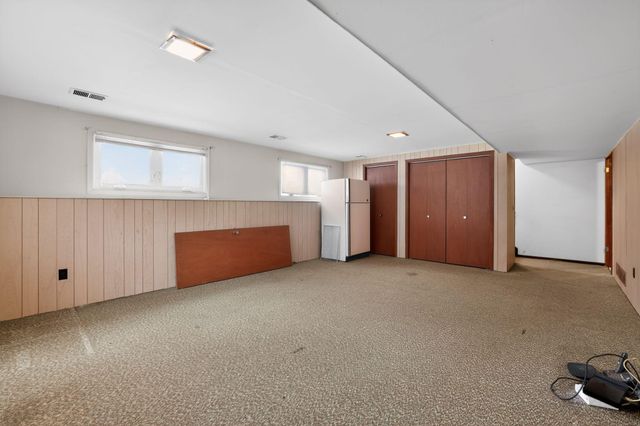 8730 Summit Drive, Eden Prairie, MN 55347