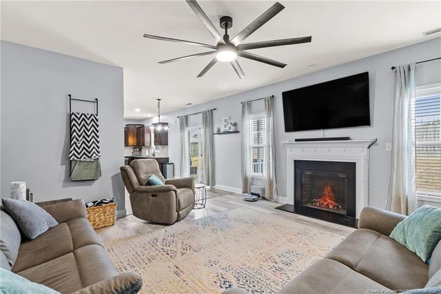 121 Colonist Place, Cameron, NC 28326