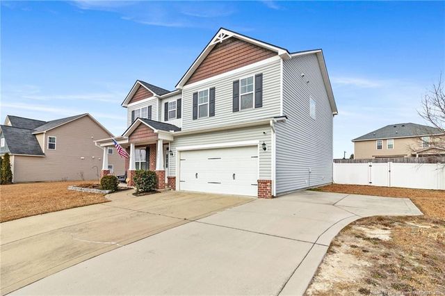 121 Colonist Place, Cameron, NC 28326