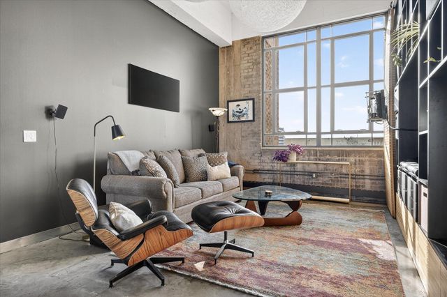 2929 Chicago Avenue 1500, Minneapolis, MN 55407