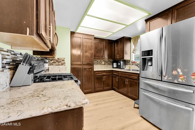 10004 E Avenue R 14, Littlerock, CA 93543